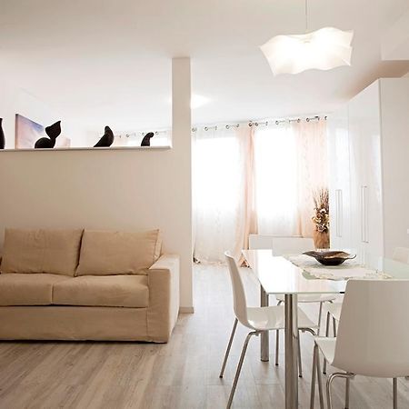 Residence Ferrucci Prato  Szoba fotó